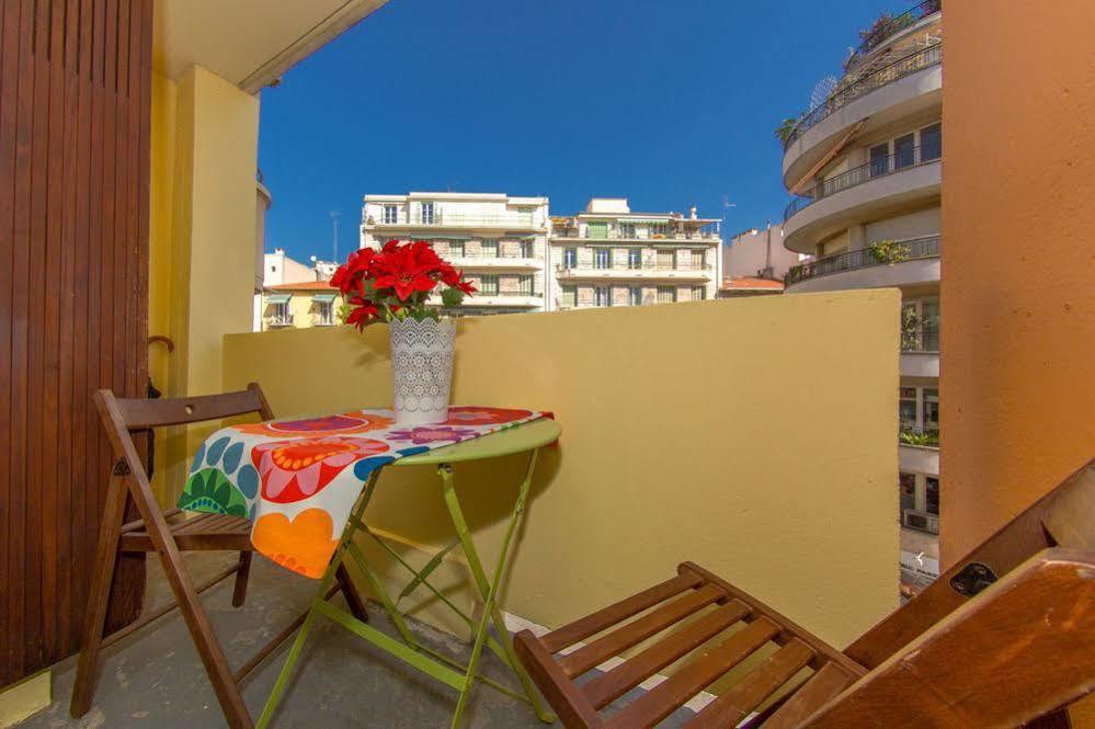 Blue Lagon Five Stars Holiday House Nice Exterior foto